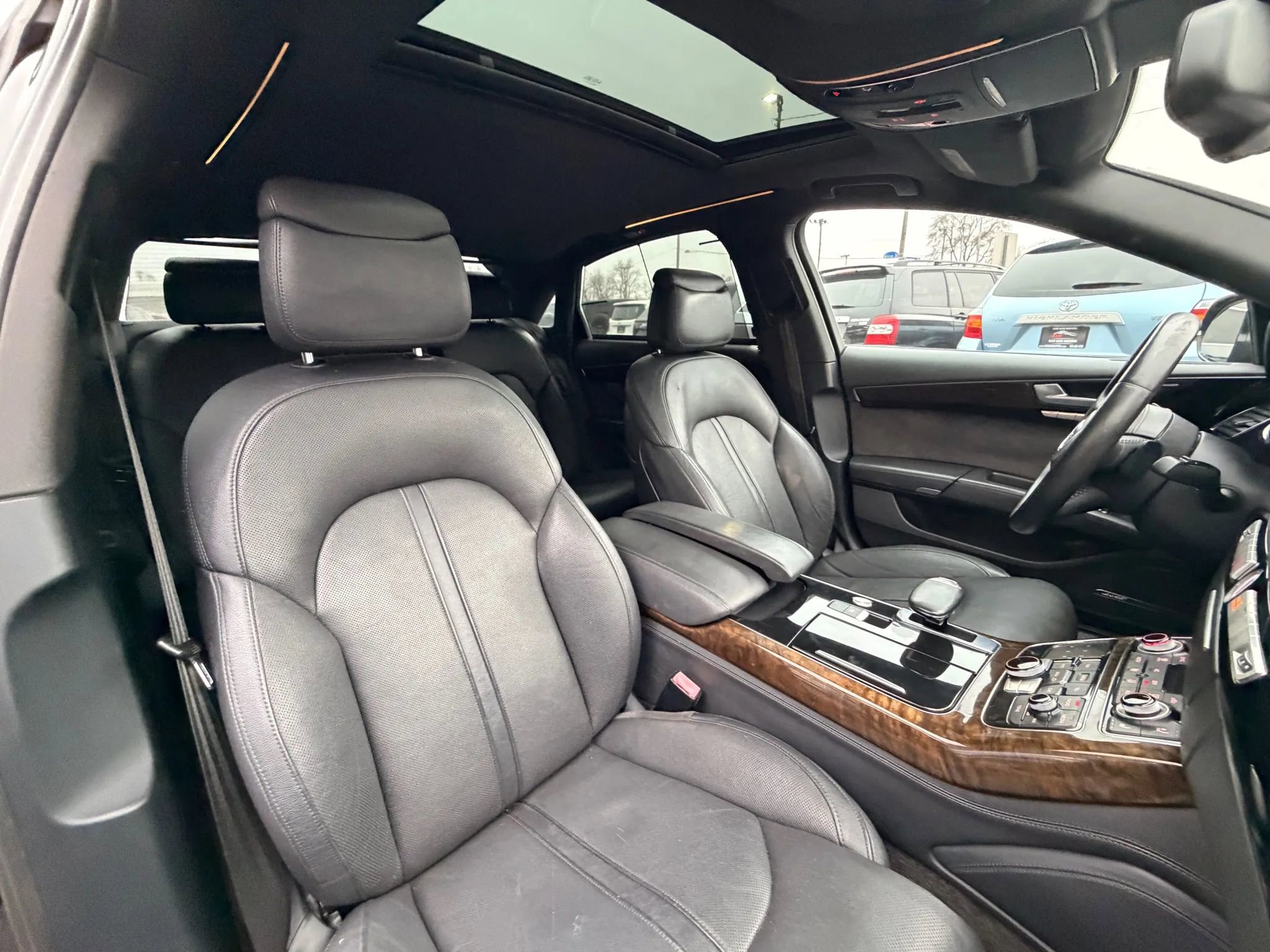 Used 2013 Audi A8 L 3.0T image 21