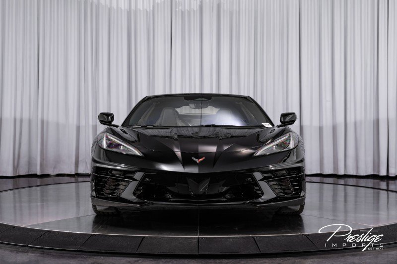 Used 2025 Chevrolet Corvette Stingray Preferred Cpe w/ 2LT image 4