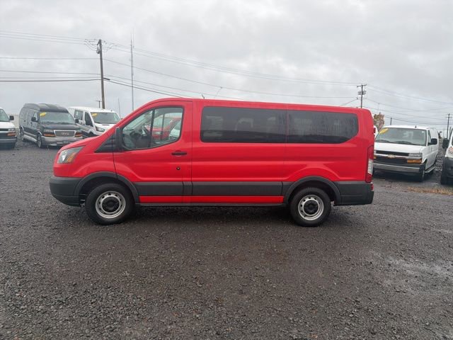 Used 2017 Ford Transit 150 XL image 5