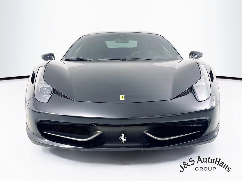 Used 2011 Ferrari 458 Italia Coupe image 2
