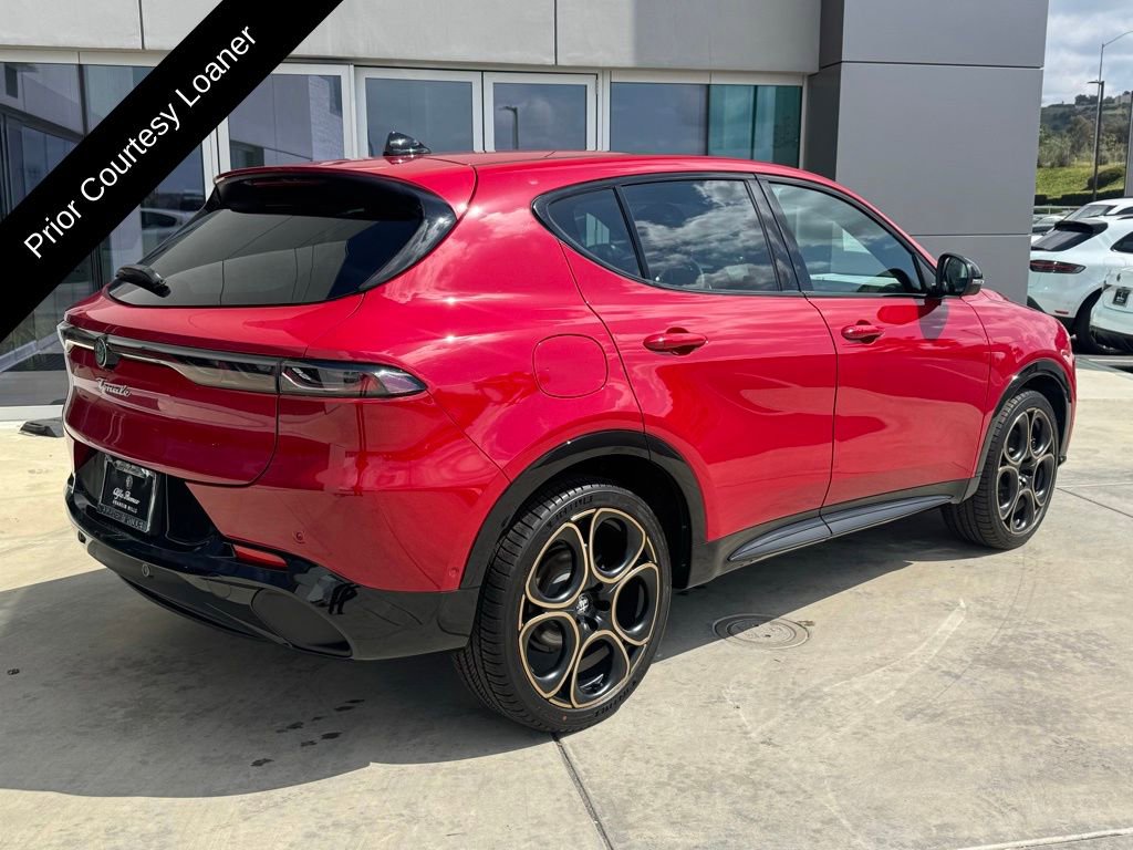 Used 2025 Alfa Romeo Tonale image 8