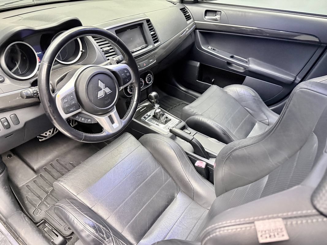Used 2010 Mitsubishi Lancer Evolution MR AWD/4WD image 9