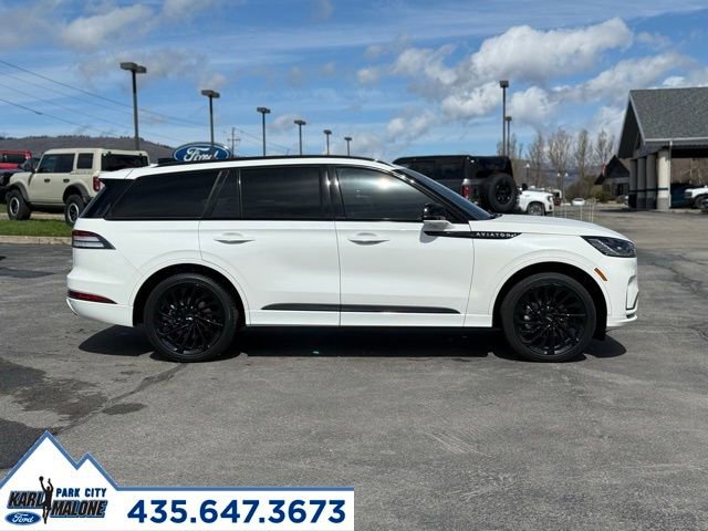 Used 2025 Lincoln Aviator Reserve w/ Equipment Group 201A image 6