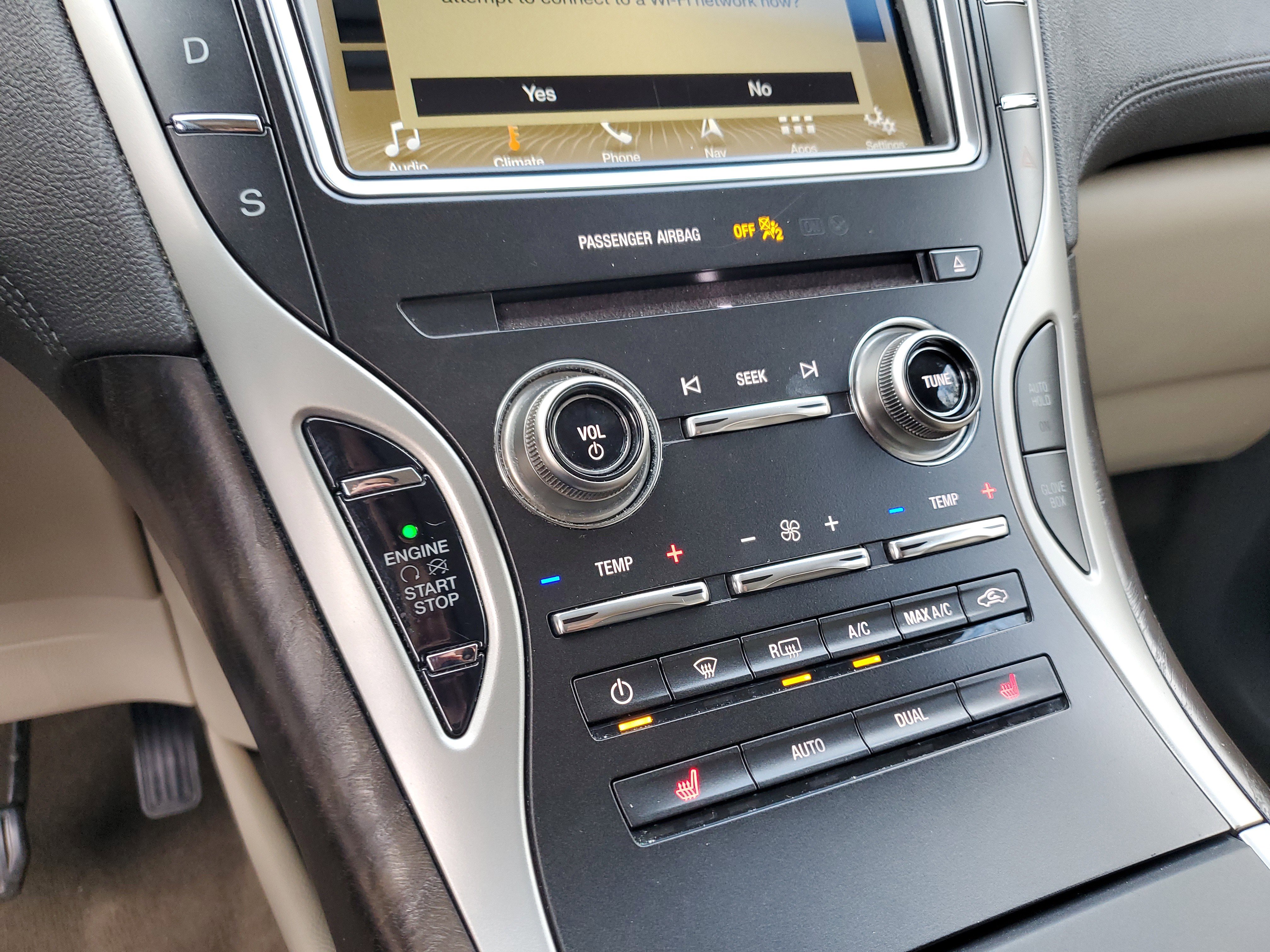 Used 2019 Lincoln Nautilus Select image 27