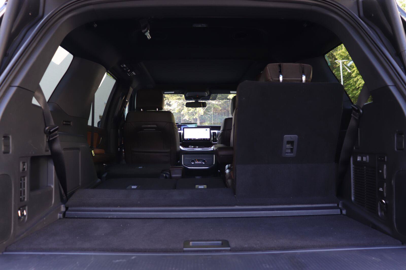 Used 2025 Ford Expedition King Ranch AWD/4WD image 16
