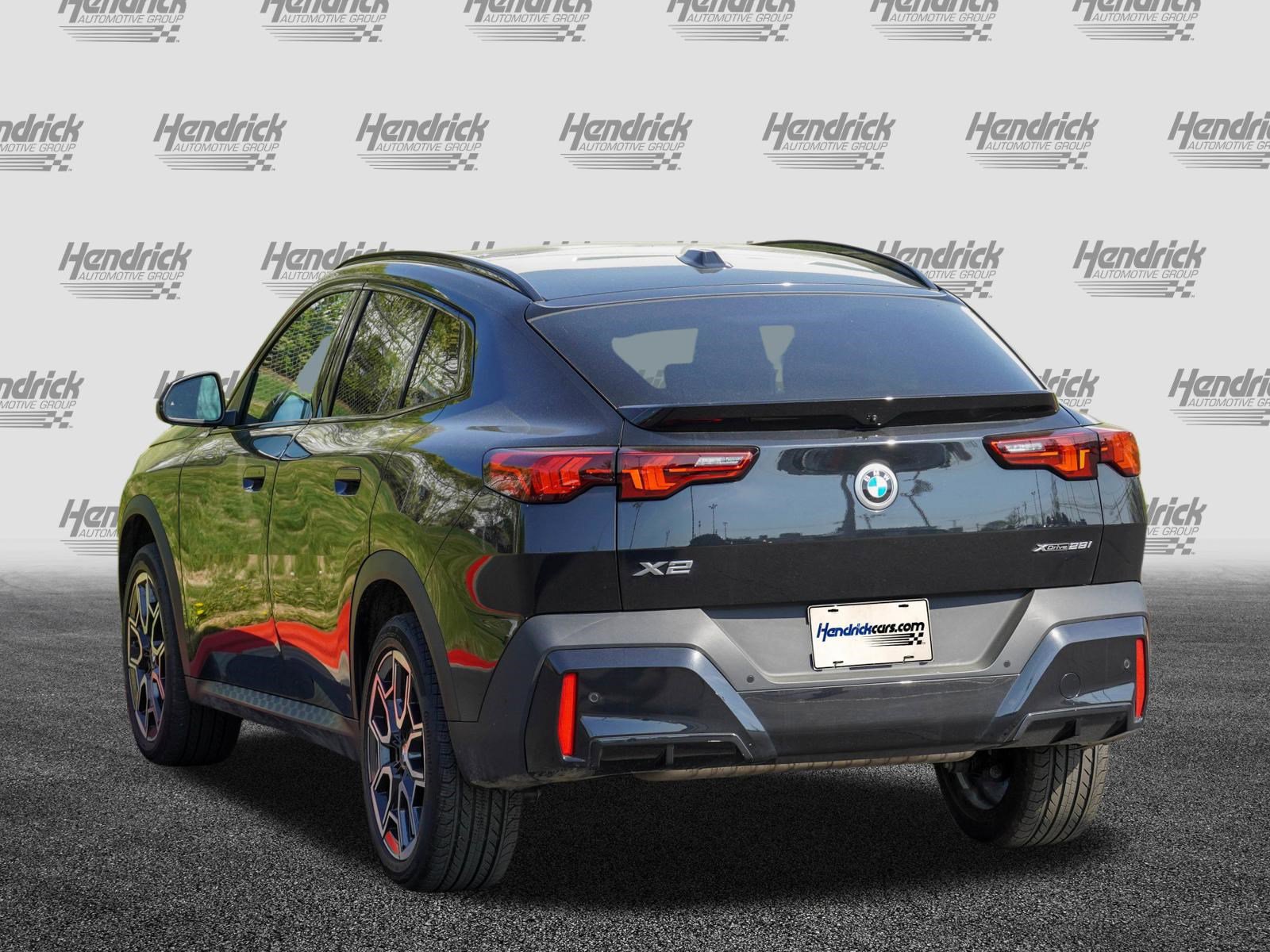 Used 2025 BMW X2 xDrive28i w/ Premium Package image 6