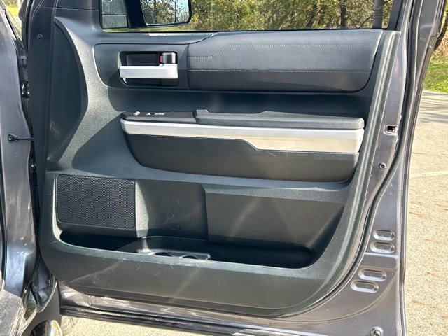 Used 2017 Toyota Tundra Limited AWD/4WD image 26