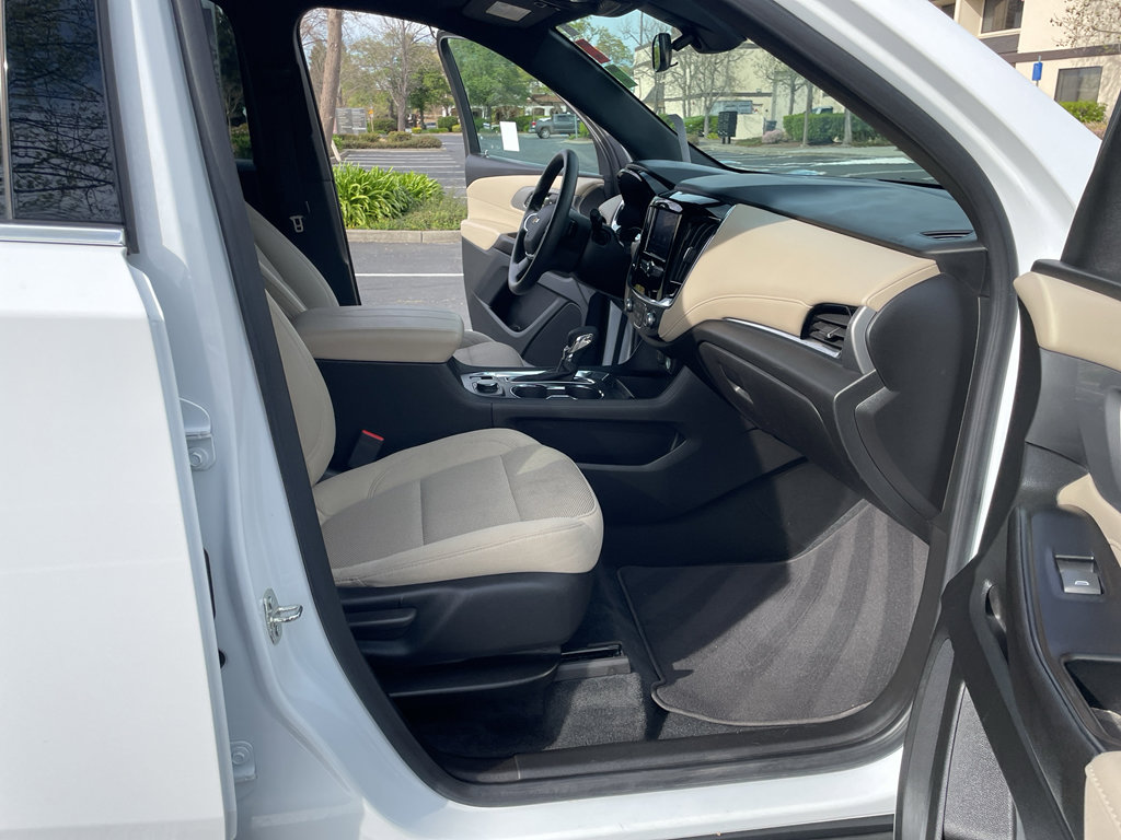 Used 2023 Chevrolet Traverse LS w/ Safety Package image 49