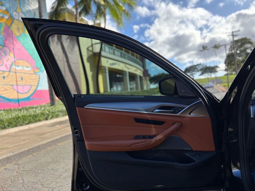 Used 2023 BMW M5 w/ Competition Package image 14