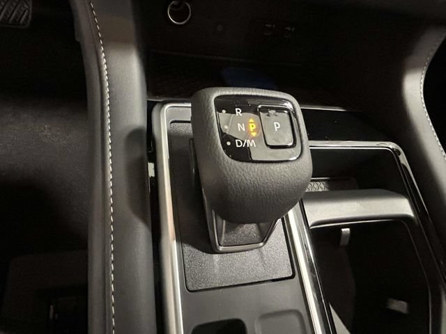 New 2026 Nissan Pathfinder SL w/ SL Premium Package FWD image 18