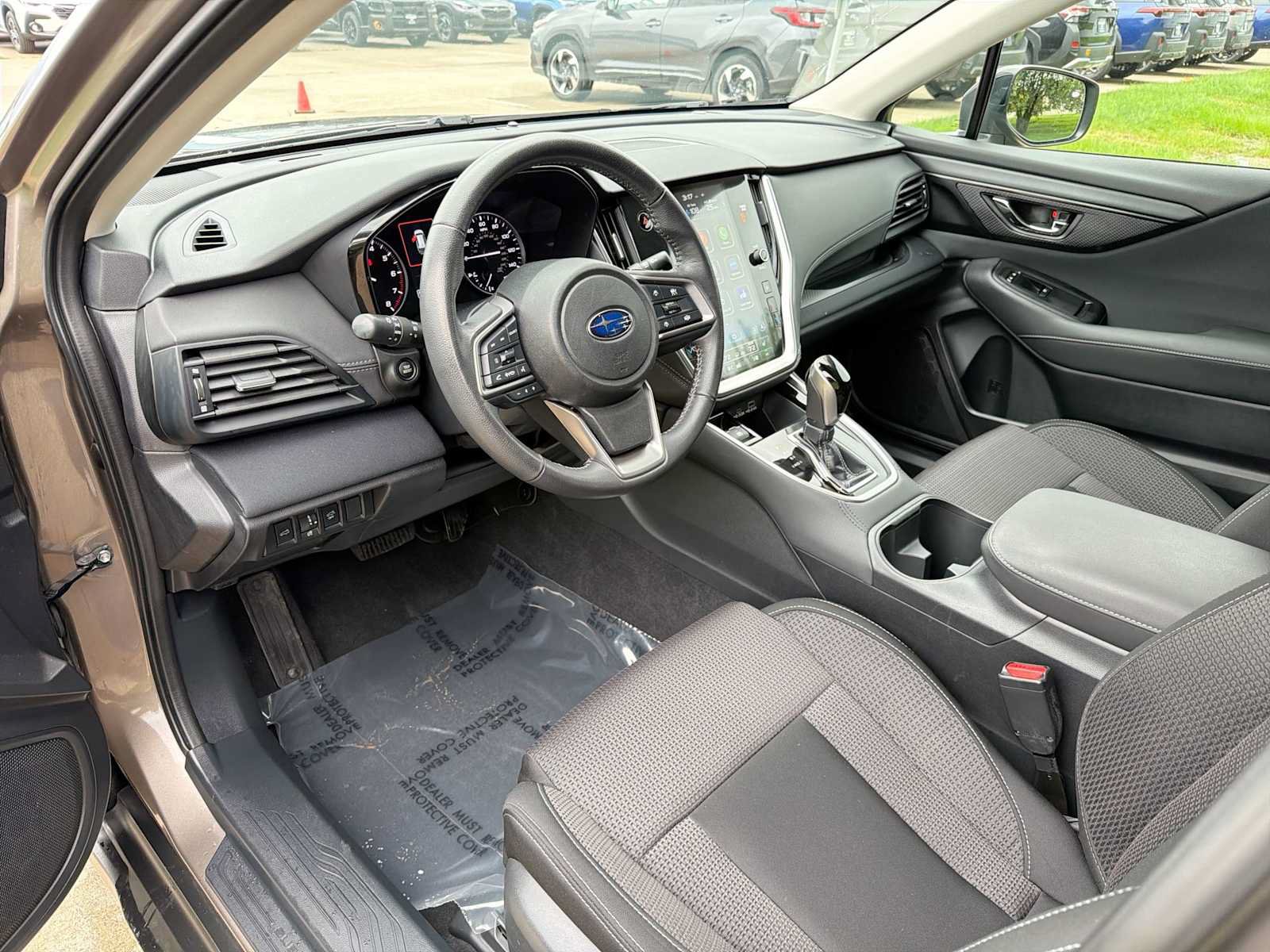 Certified 2024 Subaru Outback Premium AWD/4WD image 2