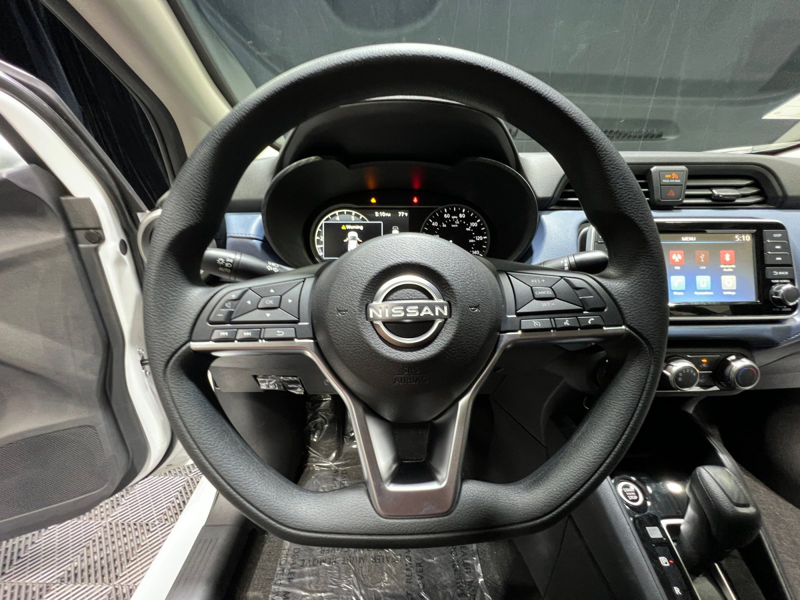 New 2025 Nissan Versa SV w/ Trunk Package image 9