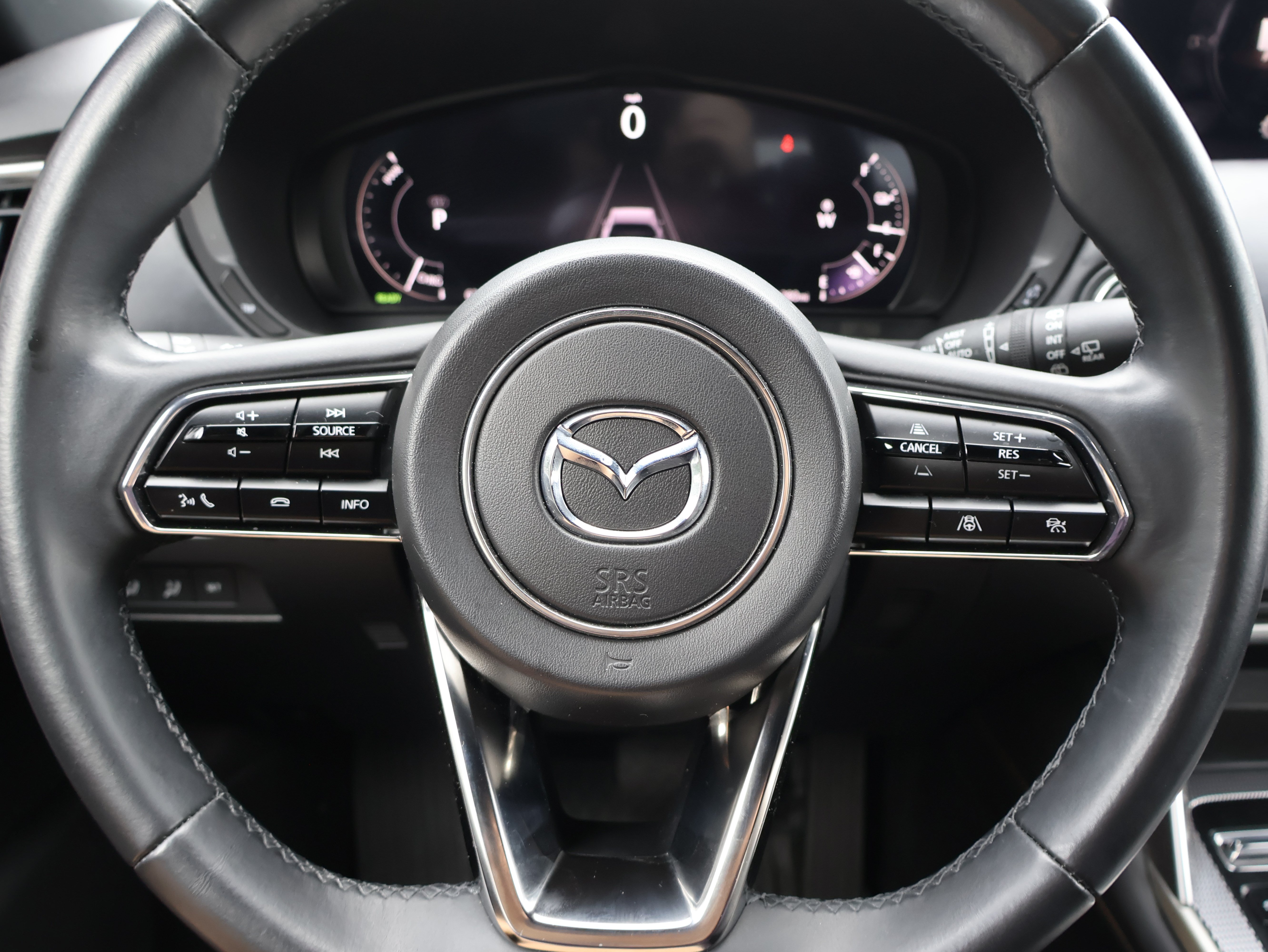 Used 2025 MAZDA CX-70 Plug-In Hybrid w/ Premium Plus AWD/4WD image 32