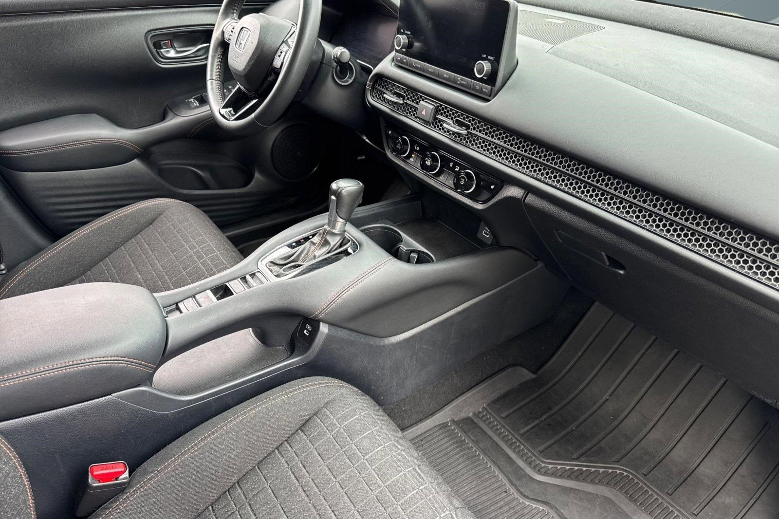 Certified 2024 Honda HR-V Sport image 30