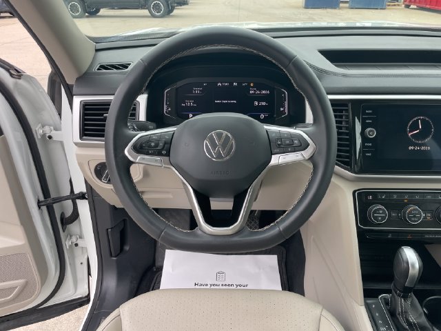 Used 2023 Volkswagen Atlas SE AWD/4WD image 23