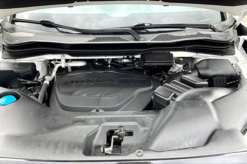 Used 2021 Honda Ridgeline Black Edition image 10