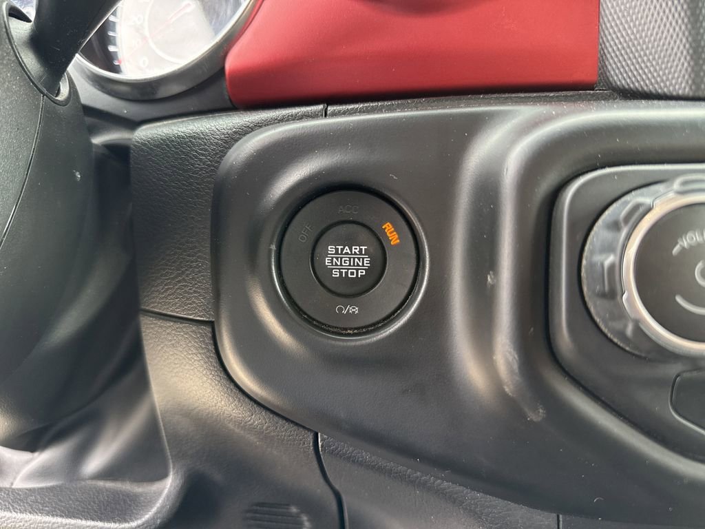 Used 2022 Jeep Gladiator Rubicon w/ LED Lighting Group image 18