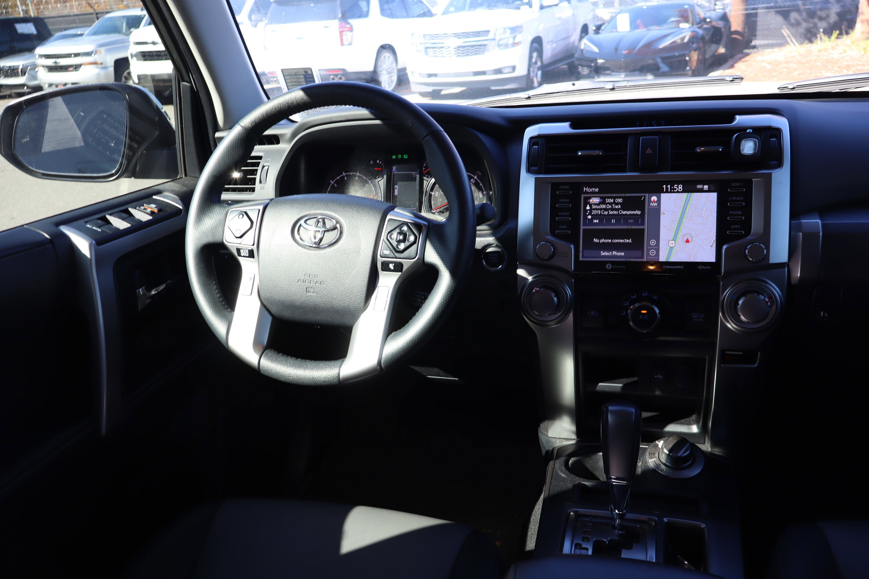 Used 2022 Toyota 4Runner SR5 Premium image 12