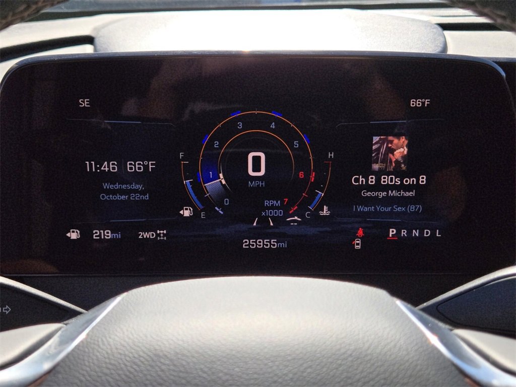 Used 2025 Chevrolet Traverse LT image 30