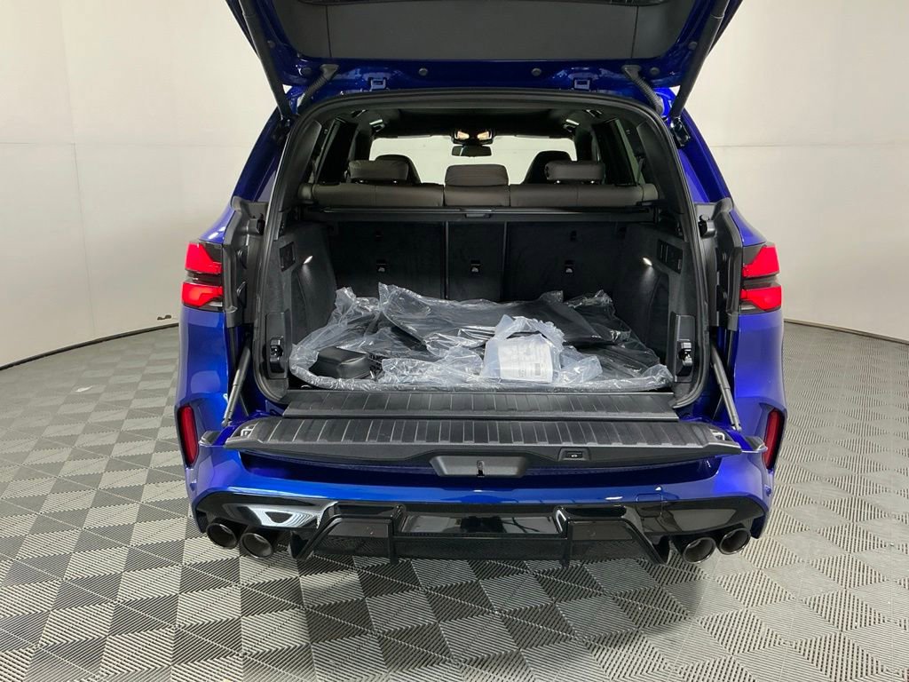 New 2026 BMW X5 M Competition w/ Executive Package AWD/4WD image 28