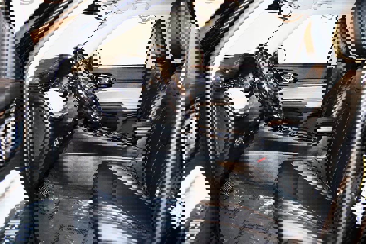 Used 2022 Jeep Compass Limited image 32