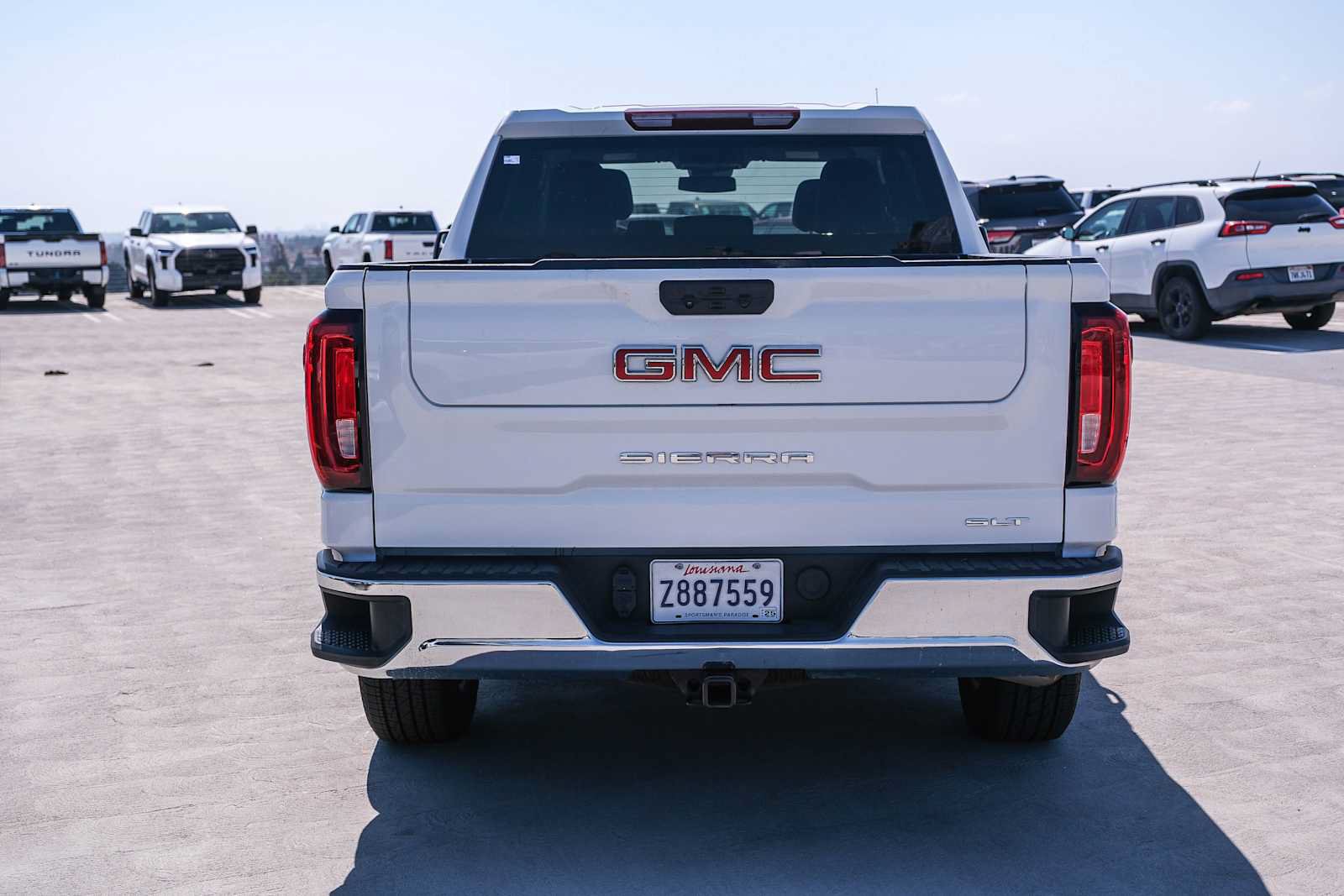 Used 2025 GMC Sierra 1500 SLT RWD image 5