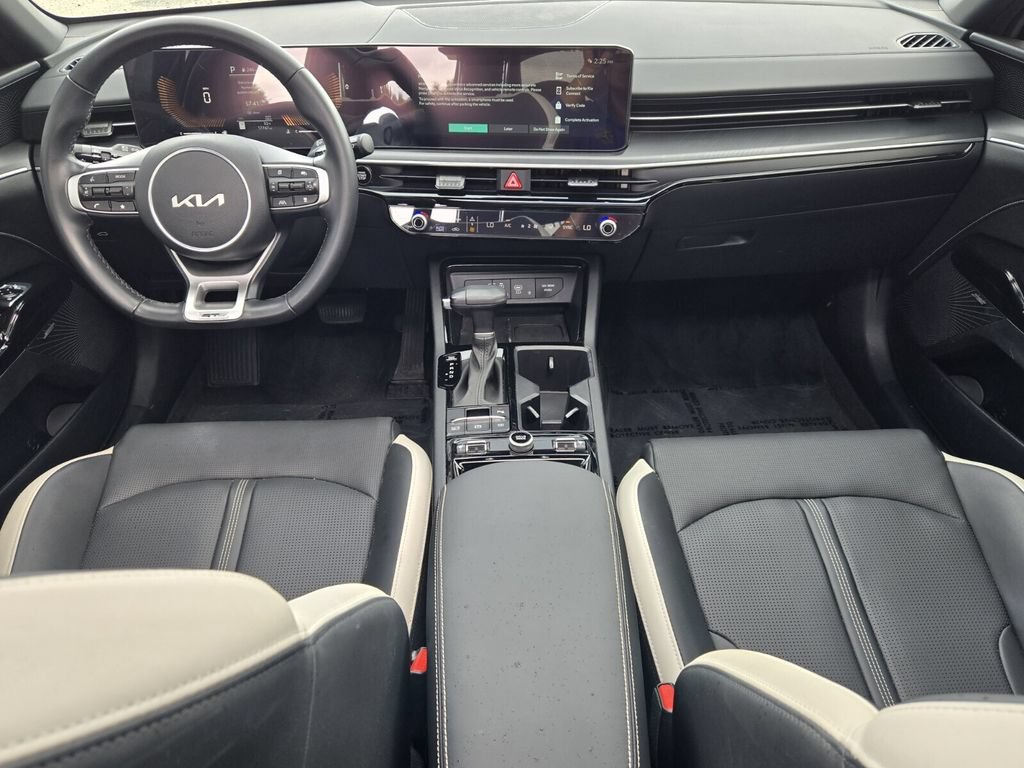 Used 2025 Kia K5 GT-Line w/ GT-Line Premium Package FWD image 12