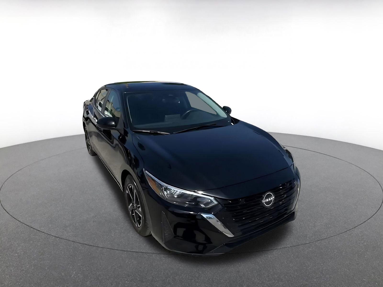 Used 2025 Nissan Sentra SV image 3