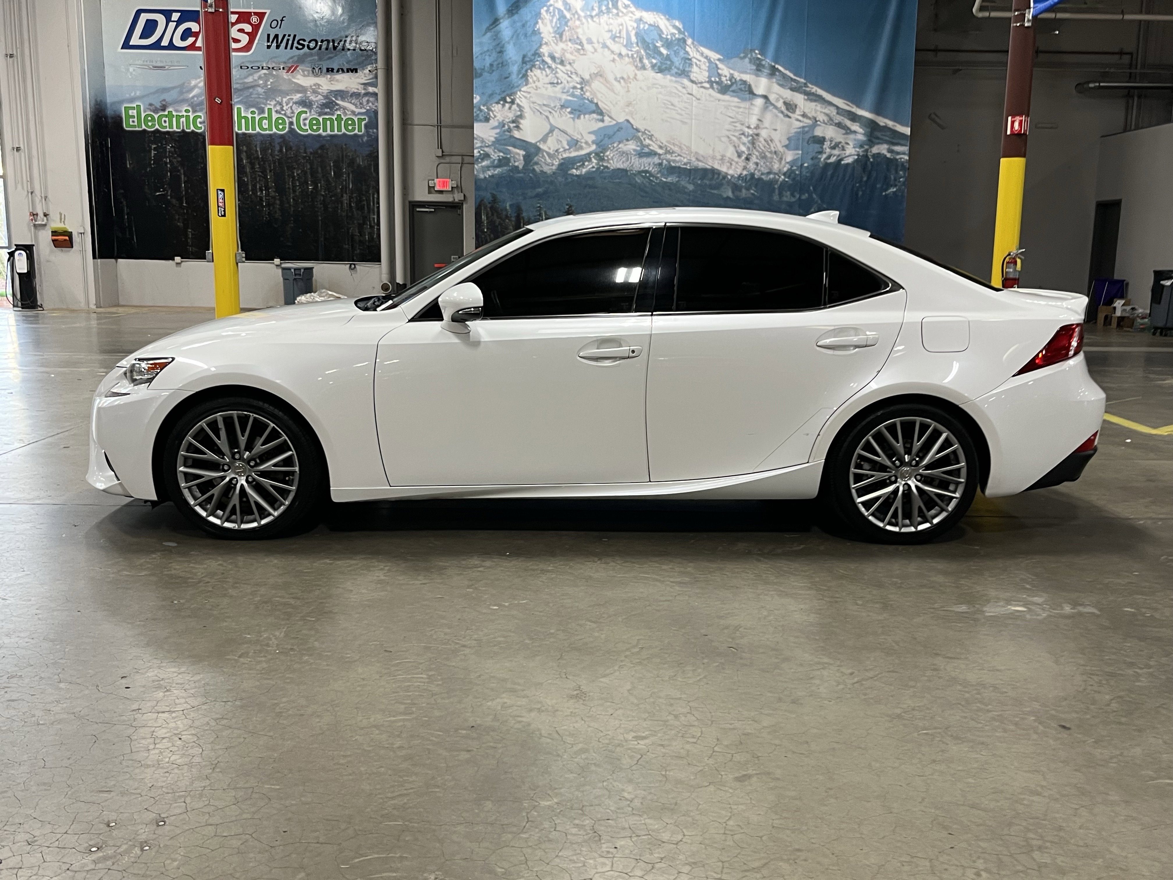 Used 2015 Lexus IS 250 AWD w/ Navigation System Package image 2