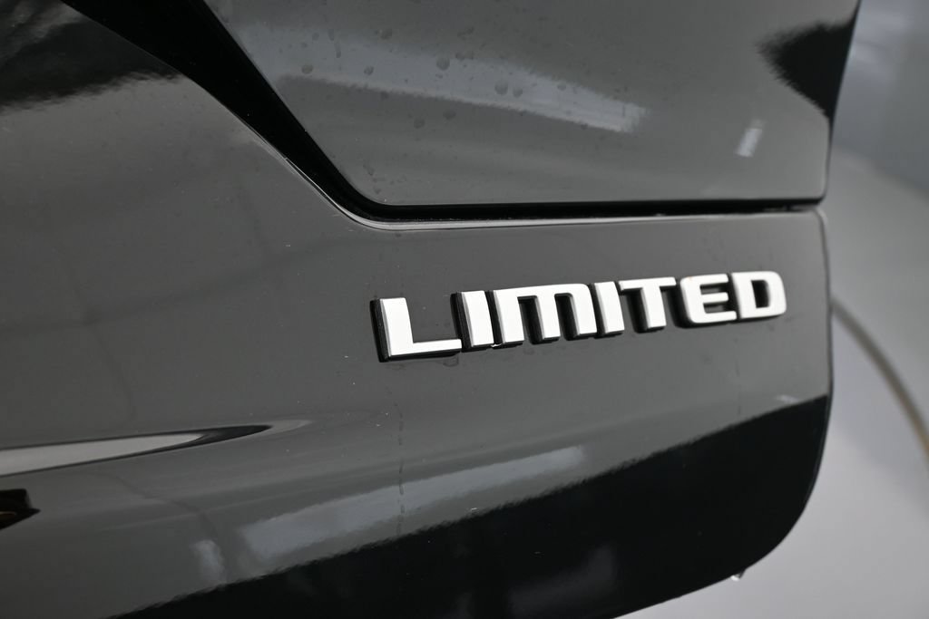 Used 2026 Jeep Grand Cherokee Limited RWD image 34