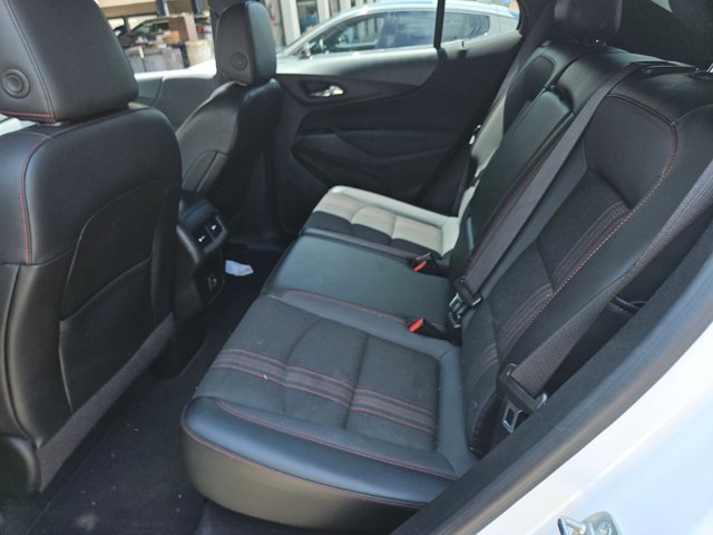 Used 2022 Chevrolet Equinox RS AWD/4WD image 9