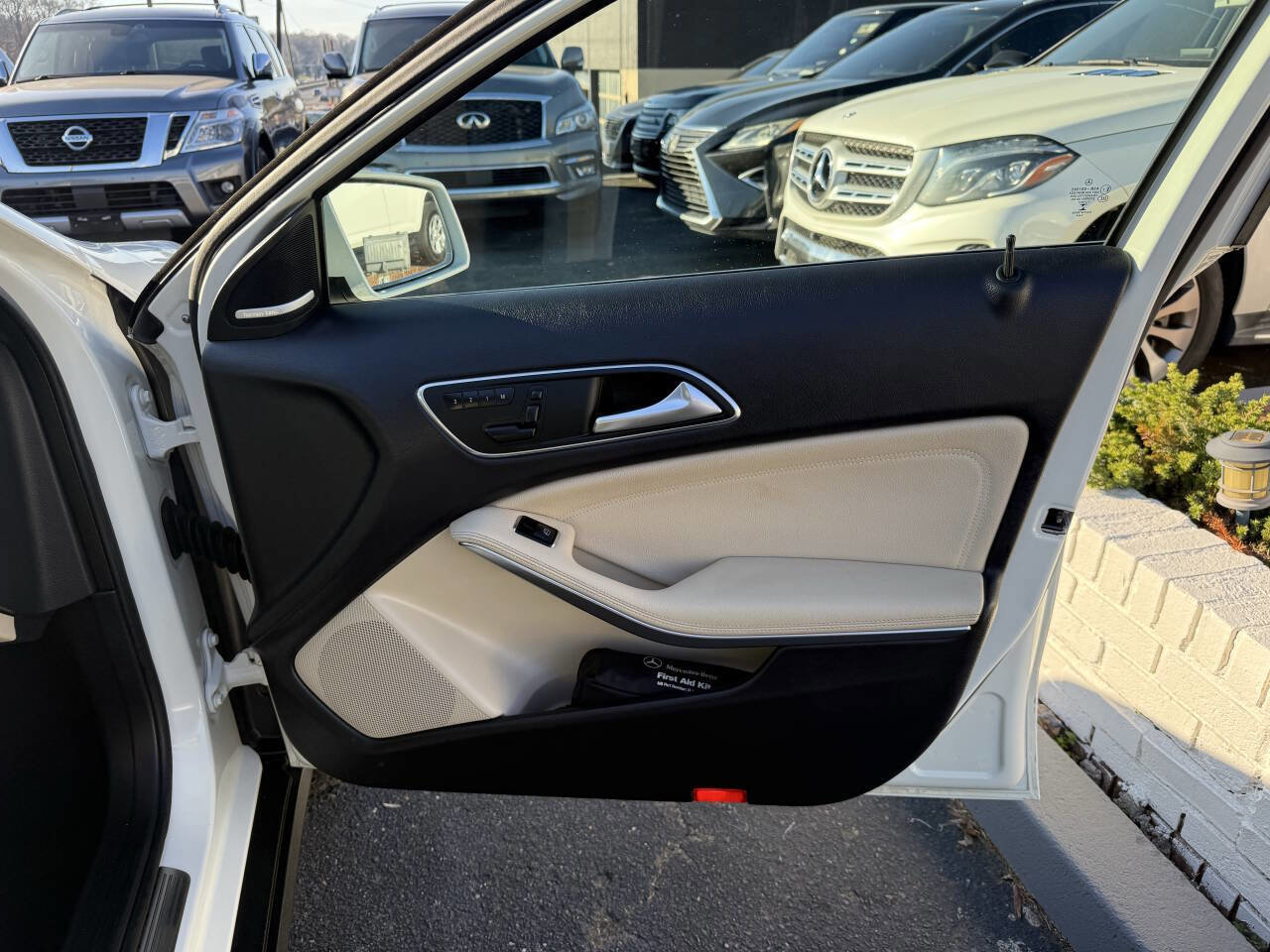 Used 2015 Mercedes-Benz GLA 250 image 13