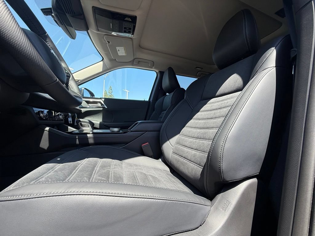 New 2026 Mitsubishi Outlander SE FWD image 28