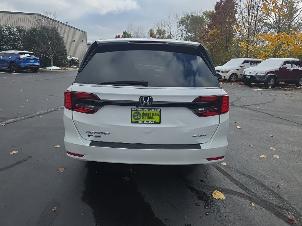Used 2023 Honda Odyssey Sport image 6