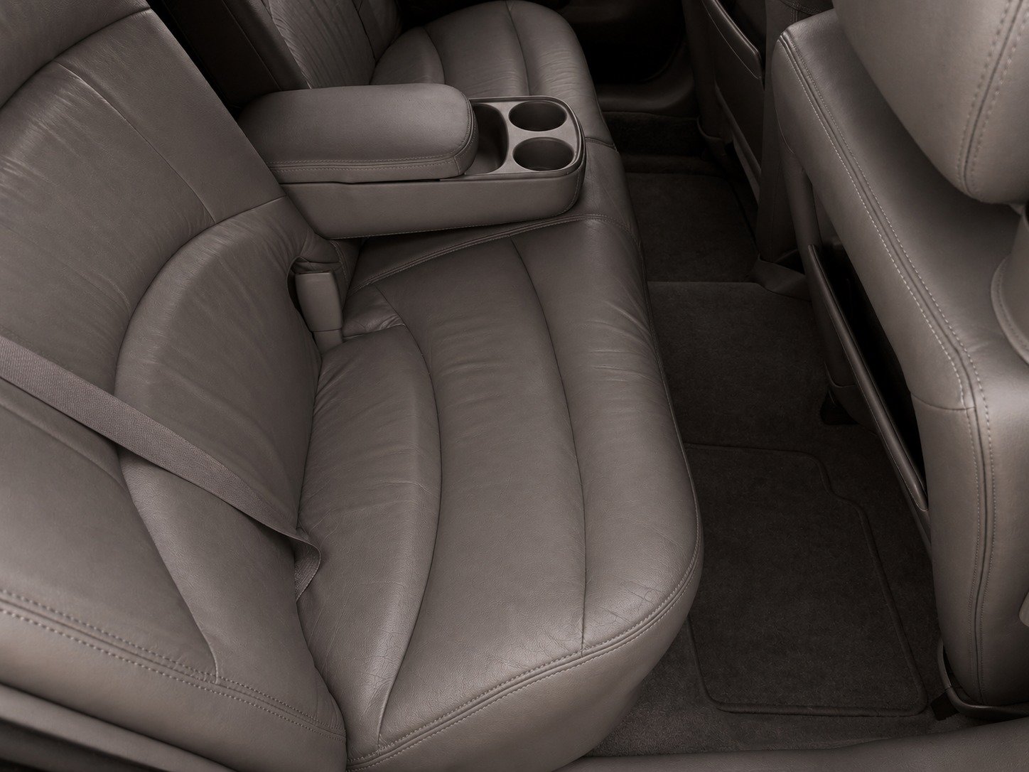 Used 2002 Buick Park Avenue Ultra w/ Gran Touring Pkg FWD image 14