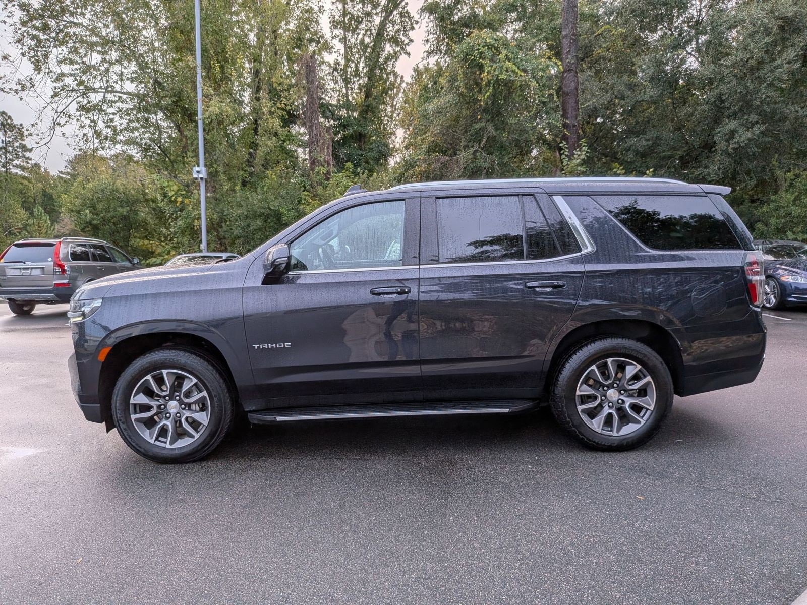 Used 2023 Chevrolet Tahoe LT w/ Luxury Package image 6