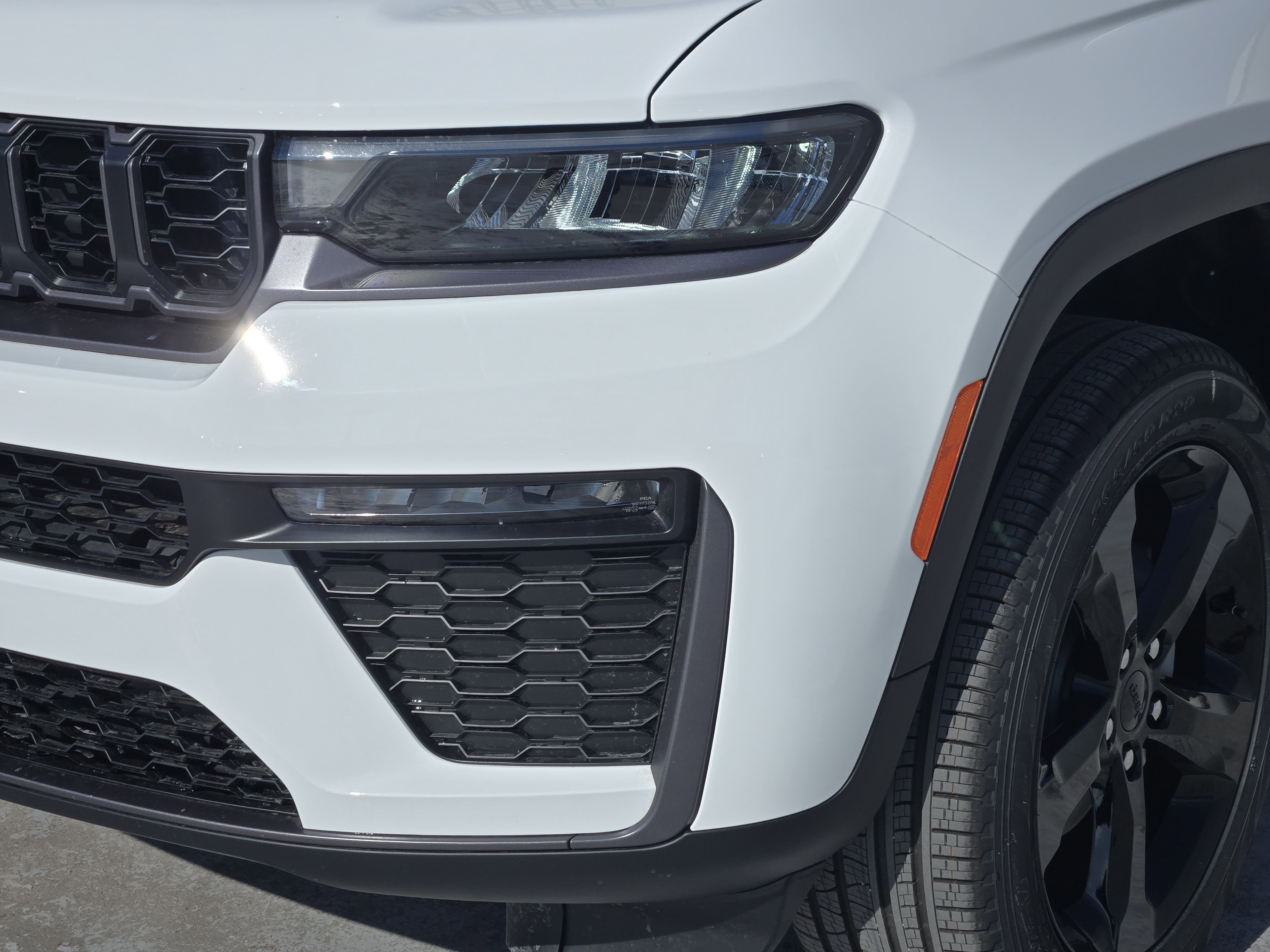 New 2026 Jeep Grand Cherokee Limited image 6