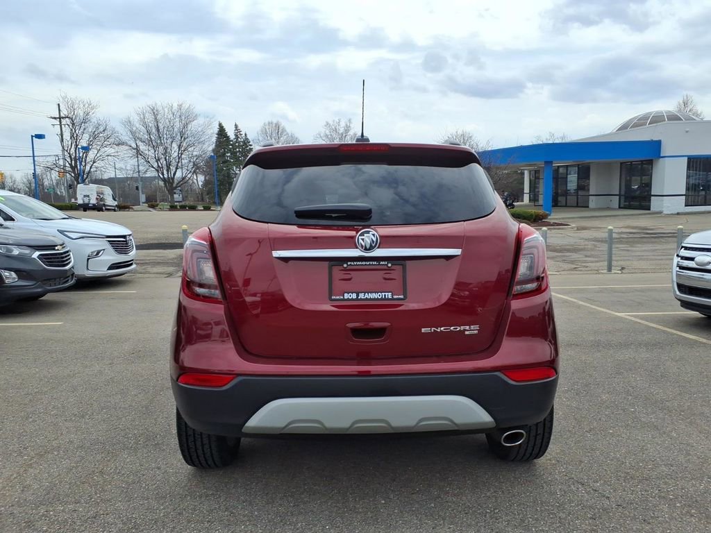 Used 2022 Buick Encore Preferred w/ Safety Package image 6