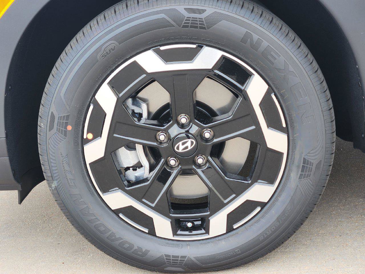 New 2026 Hyundai Santa Fe SEL FWD image 7