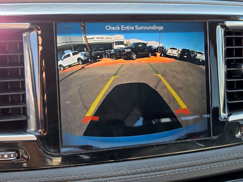 Used 2019 Chrysler Pacifica Limited FWD image 31