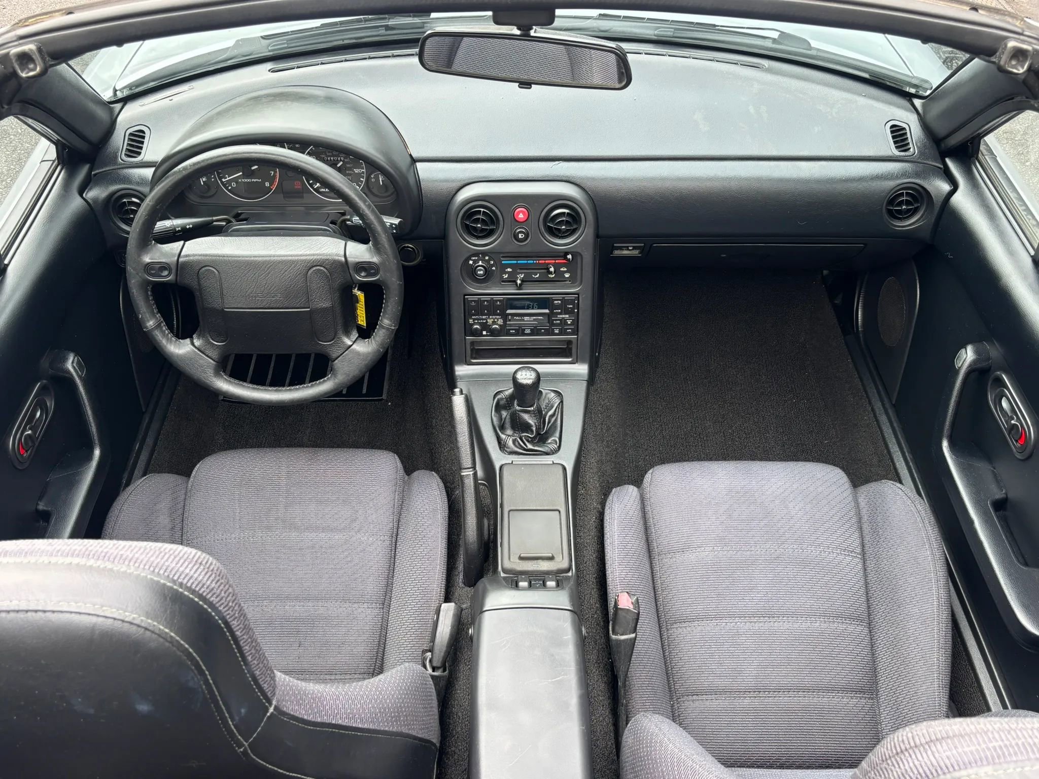 Used 1990 MAZDA MX-5 Miata RWD image 33