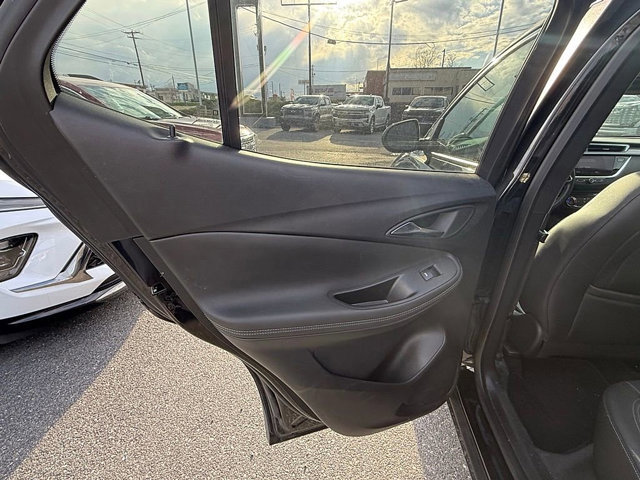 Used 2023 Buick Encore GX Preferred w/ Cold Weather Comfort Package image 10