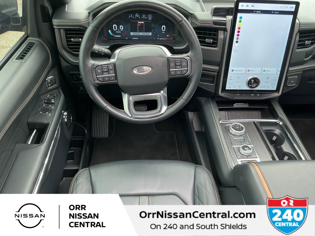 Used 2022 Ford Expedition Platinum image 14