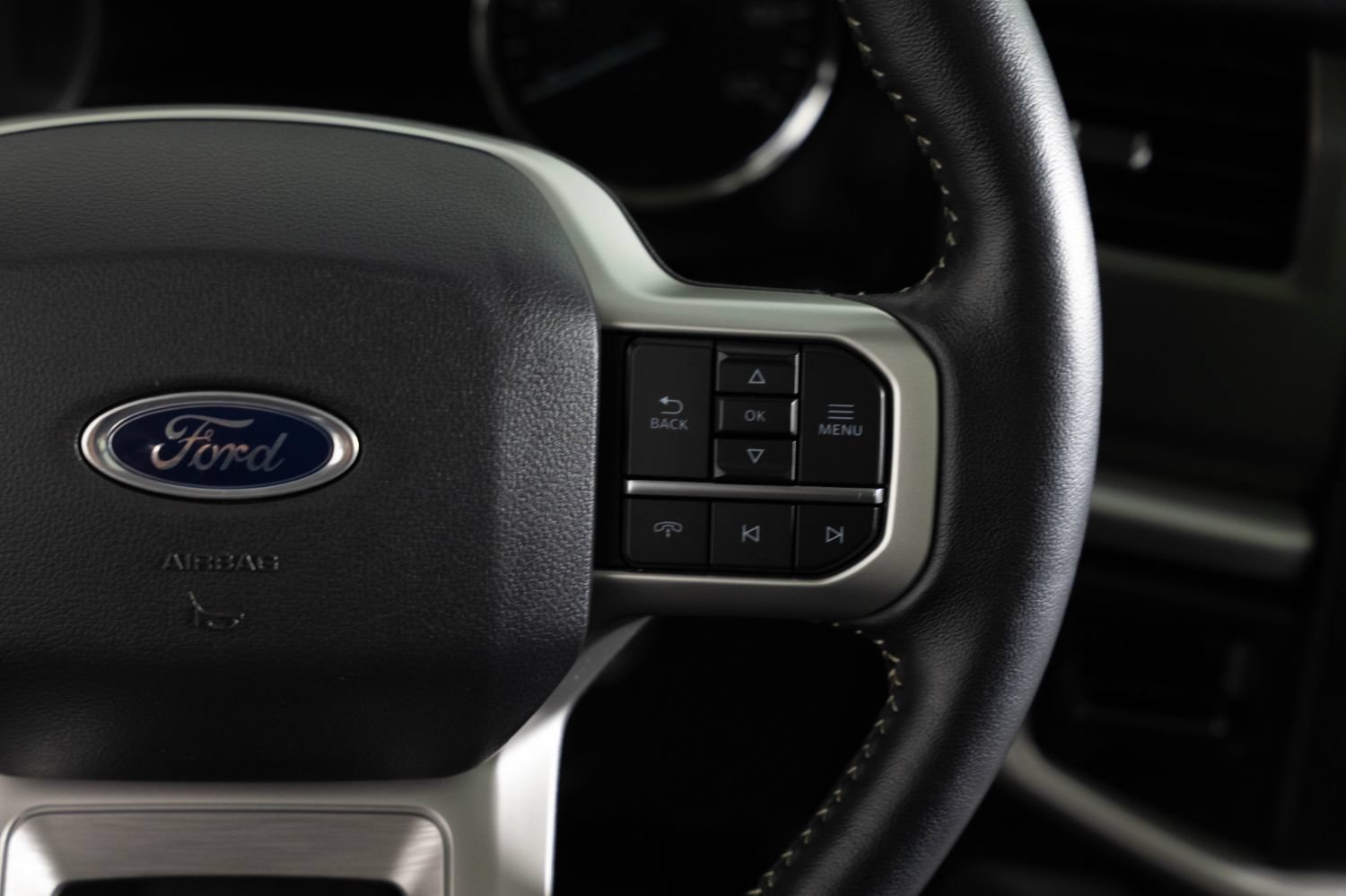 Used 2023 Ford Expedition Max XLT AWD/4WD image 35