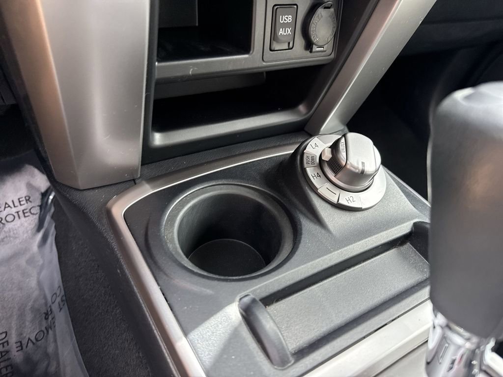 Used 2018 Toyota 4Runner SR5 image 53