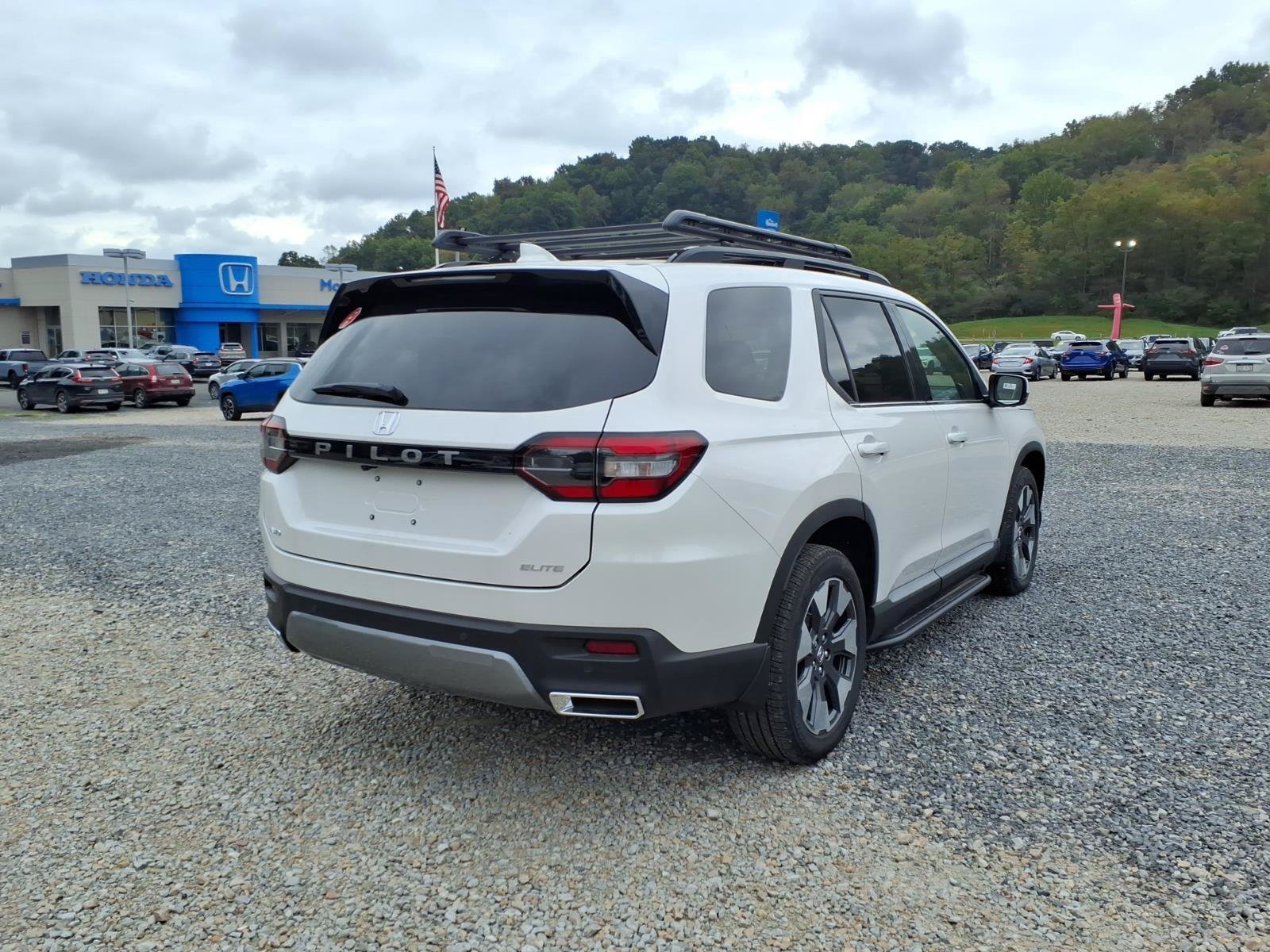 New 2026 Honda Pilot Elite image 5