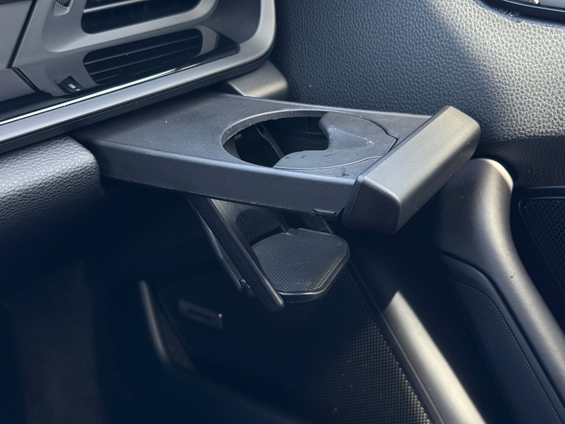 Certified 2024 Porsche 911 Carrera T image 28