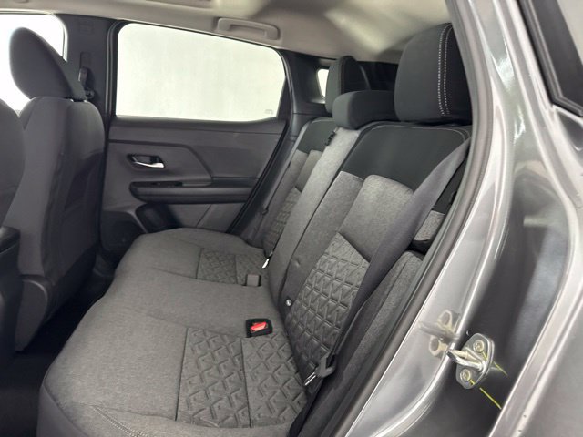 New 2027 Nissan Kicks SV AWD/4WD image 31