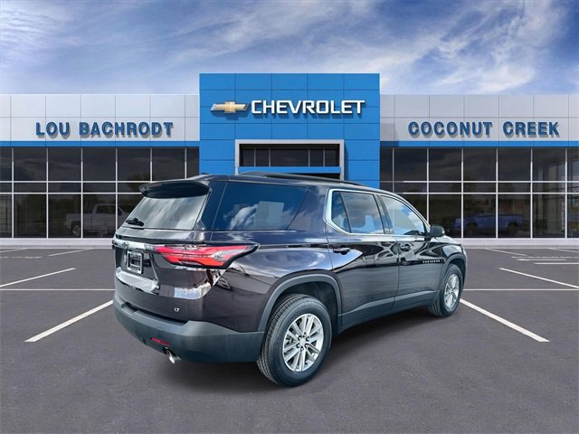 Used 2023 Chevrolet Traverse LT image 8