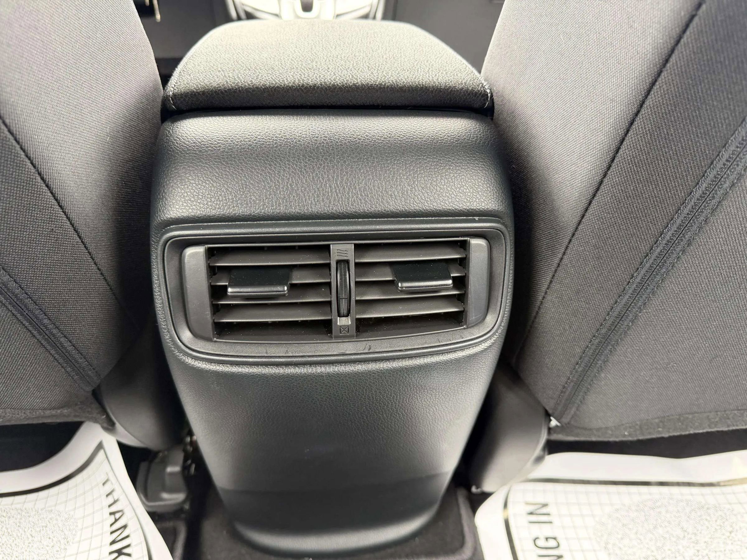 Used 2020 Honda CR-V LX image 18